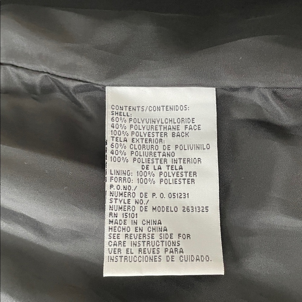 CS Signature Raincoat - Picture 5 of 6